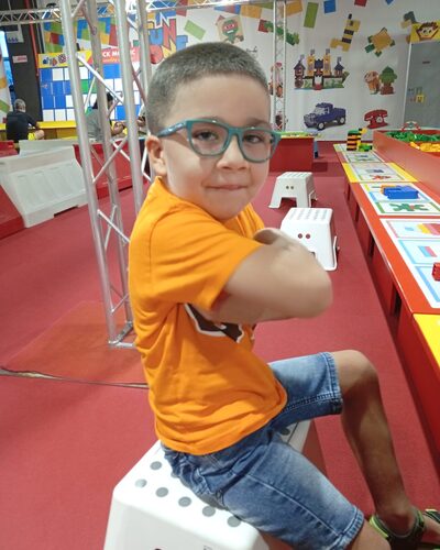 Aaron, bambino con Sindrome ReNU